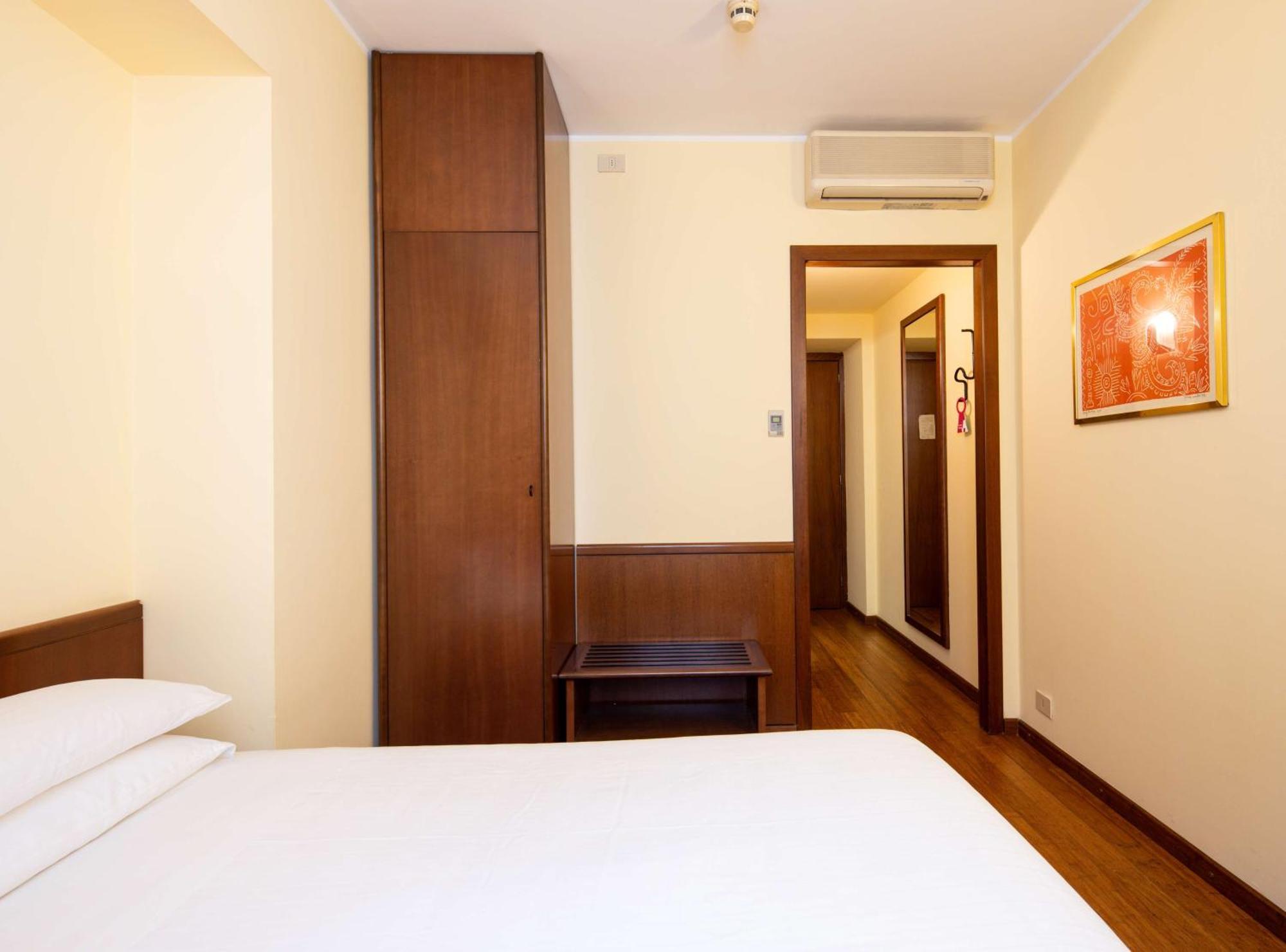 Best Western Hotel Crimea Turin Exteriör bild